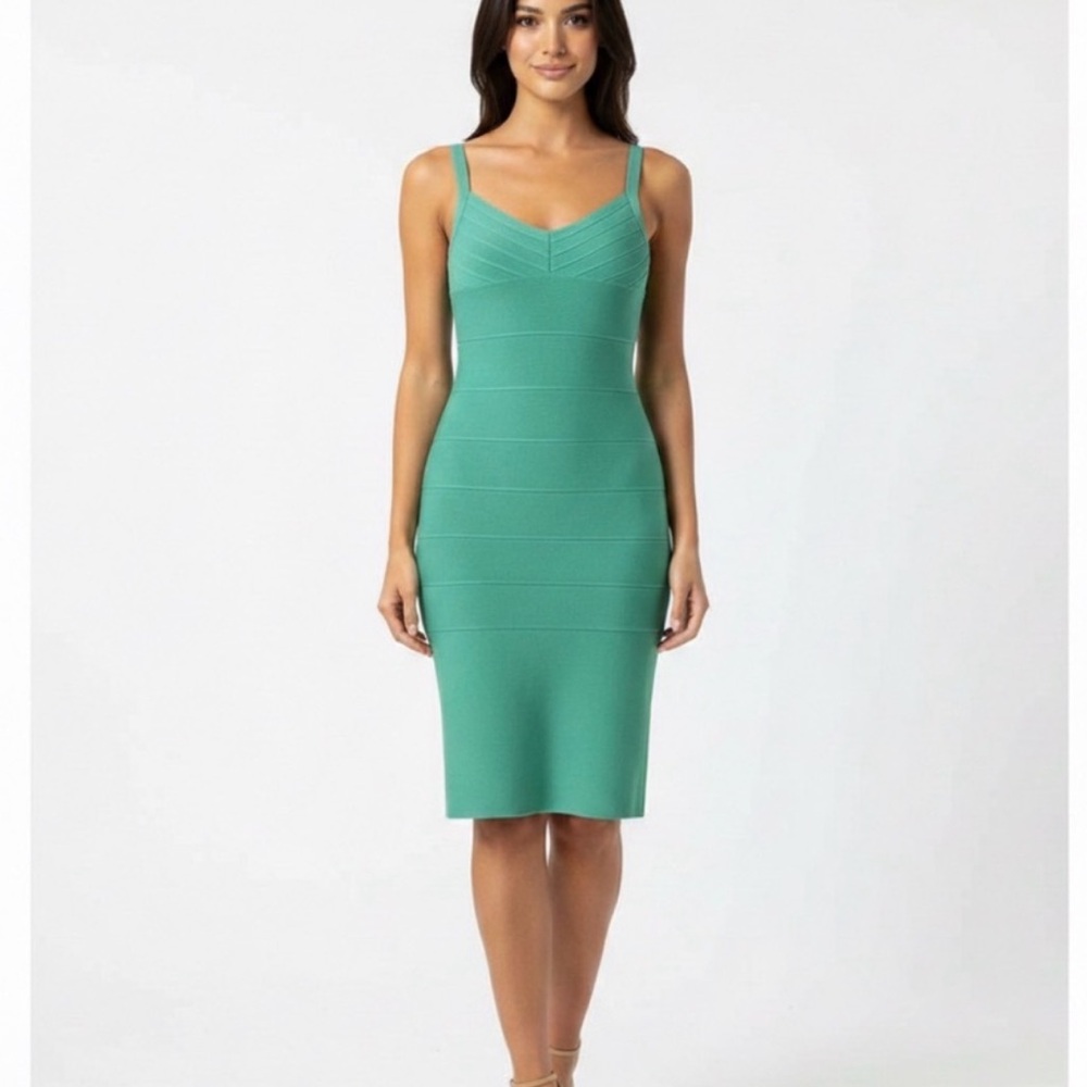 Herve Leger Green Midi Bandage Dress with a slight flare SZ M sea foam